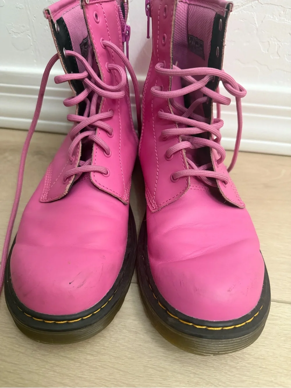 Dr. Martens hot pink boots youth kids size 5